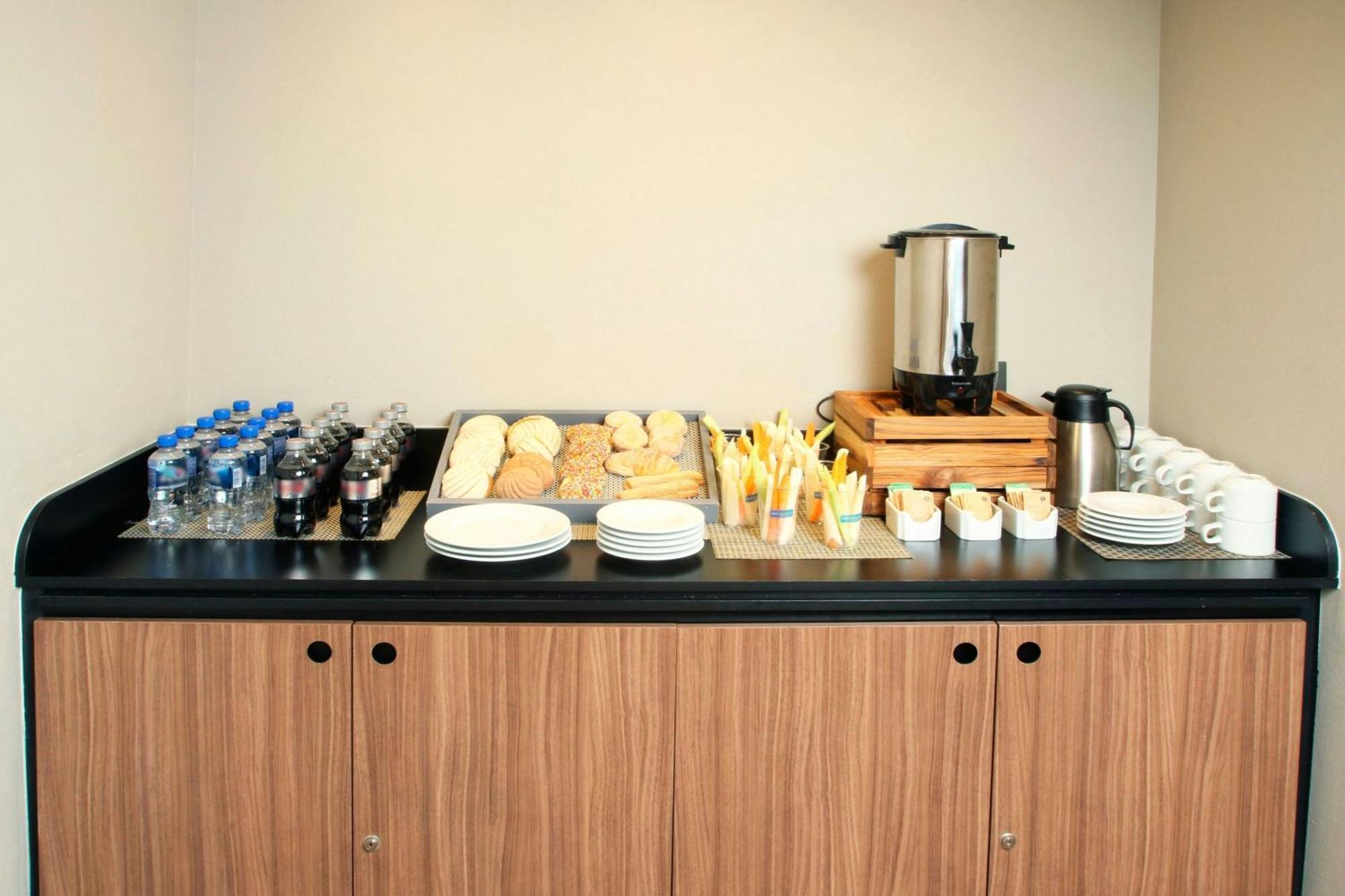 City Express Plus By Marriott Tampico Esterno foto