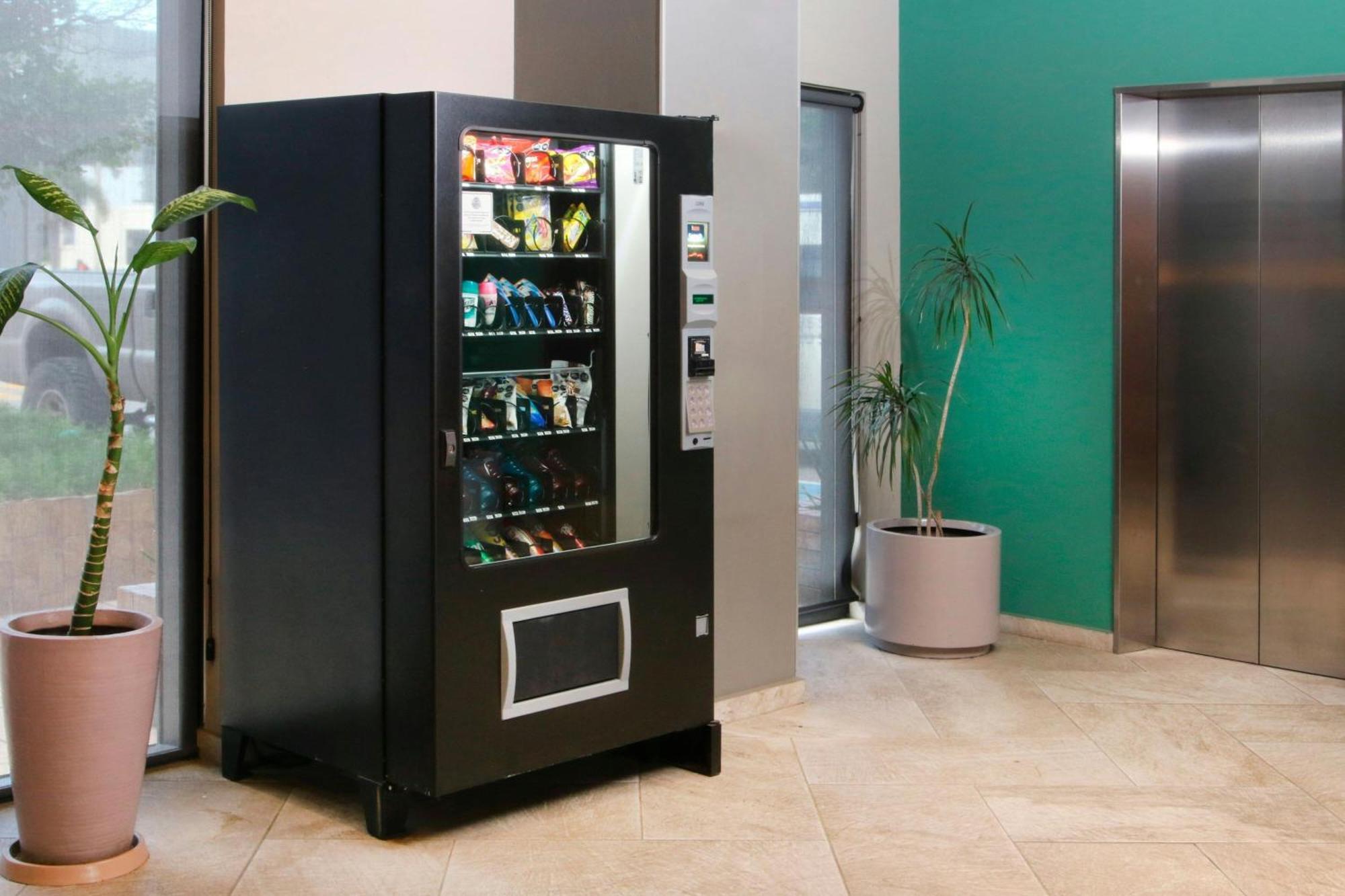 City Express Plus By Marriott Tampico Esterno foto